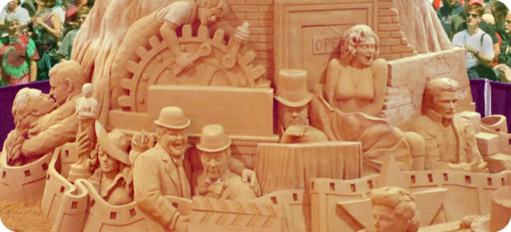 Hollywood sand sculpture